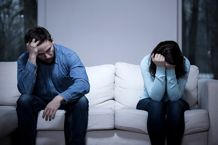 Stress In Relationship: Signs and How to Deal With it?