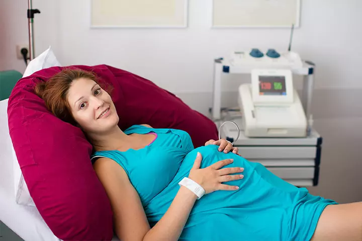 8-Things-That-Happen-During-Labor-That-Still-Surprise-Us-Today-