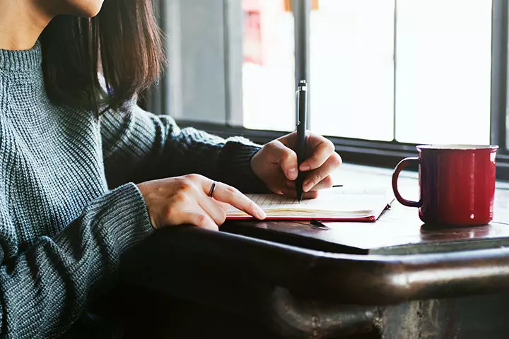 A journal or diary as birthday gifts for moms