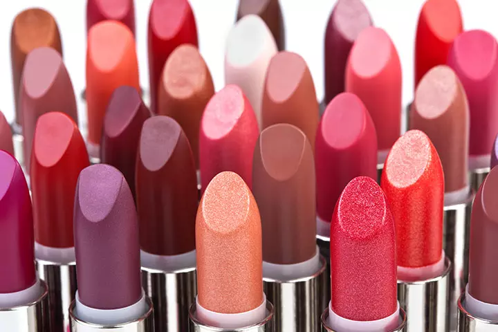 A set of lip-paints as birthday gifts for moms