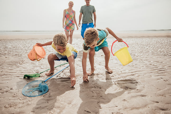 Beach treasure hunt beach game and activity for kids