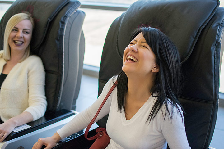 Relaxing massage chair as birthday gifts for moms