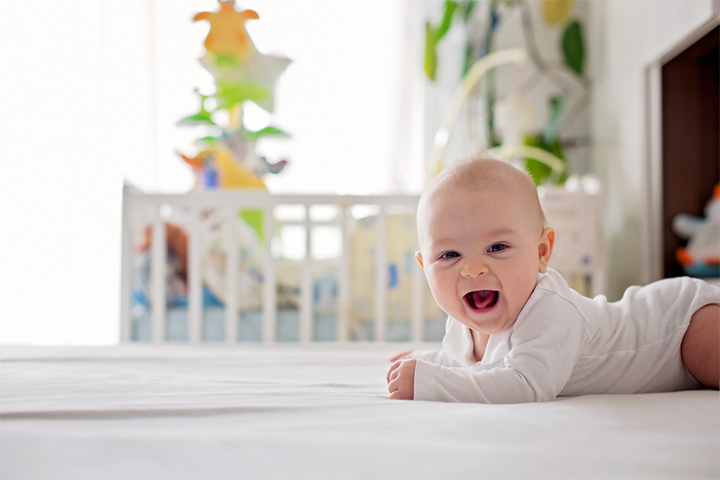 4-month babies are expected to smile