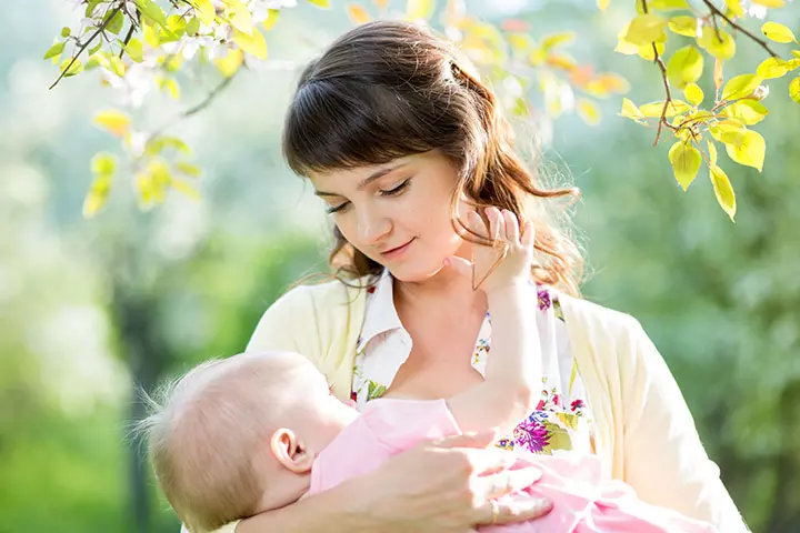 When The Breastfeeding Baby Keeps Falling Asleep Before They're Full1