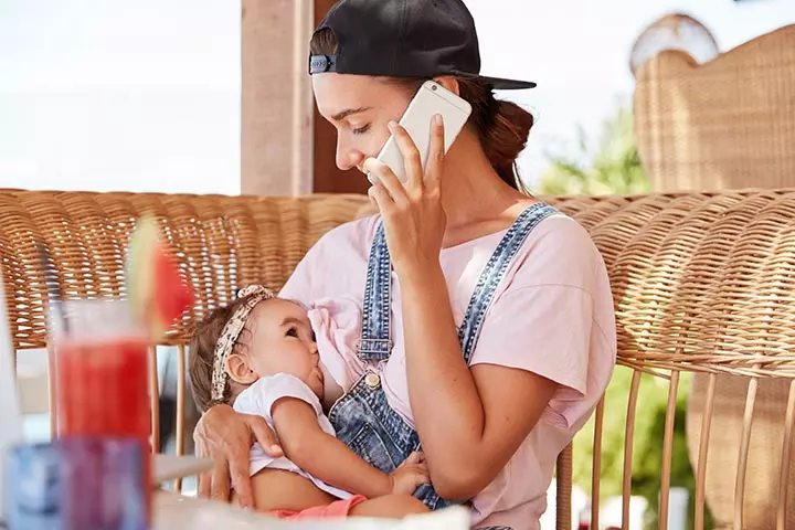 When The Breastfeeding Baby Keeps Falling Asleep Before They're Full2