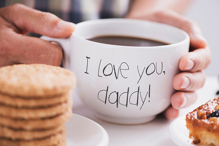 Inscribed coffee cups as birthday gifts for dad