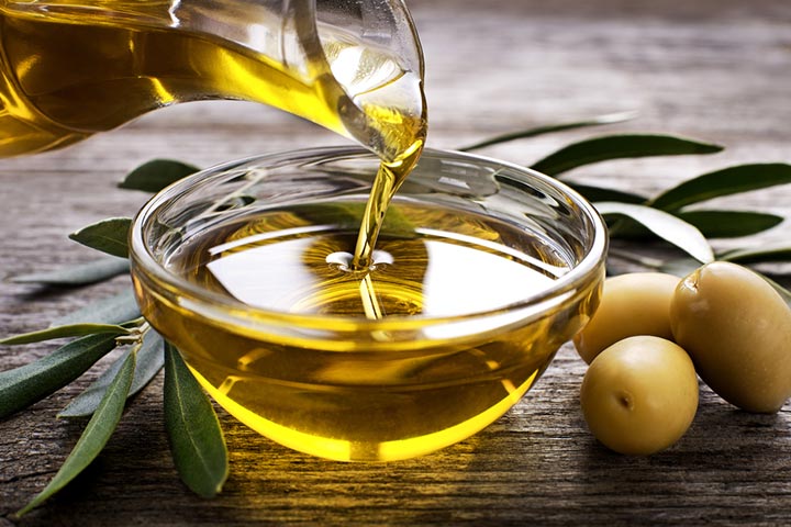 Olive oil may soothe nipple blister while breatfeeding