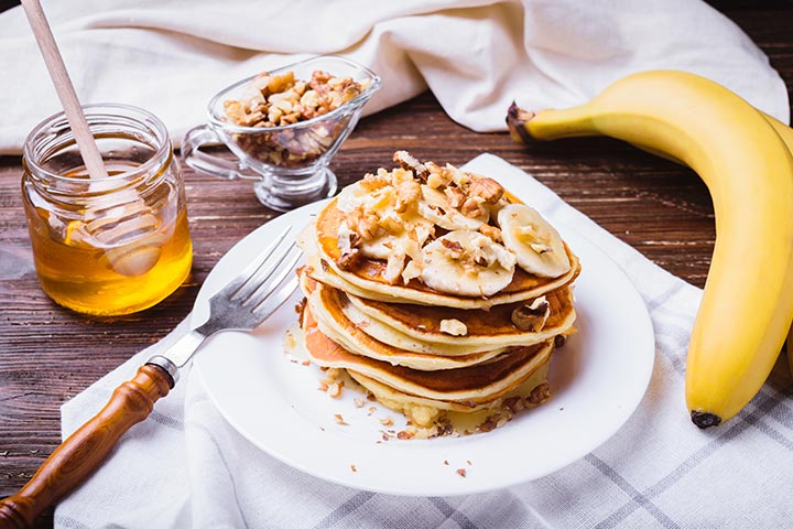 Eggless oats pancake recipe for kids