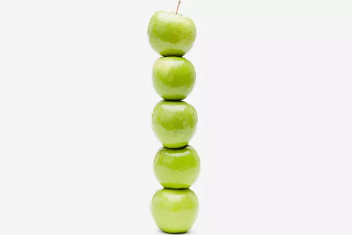 Stacked Apples one minute game for kids