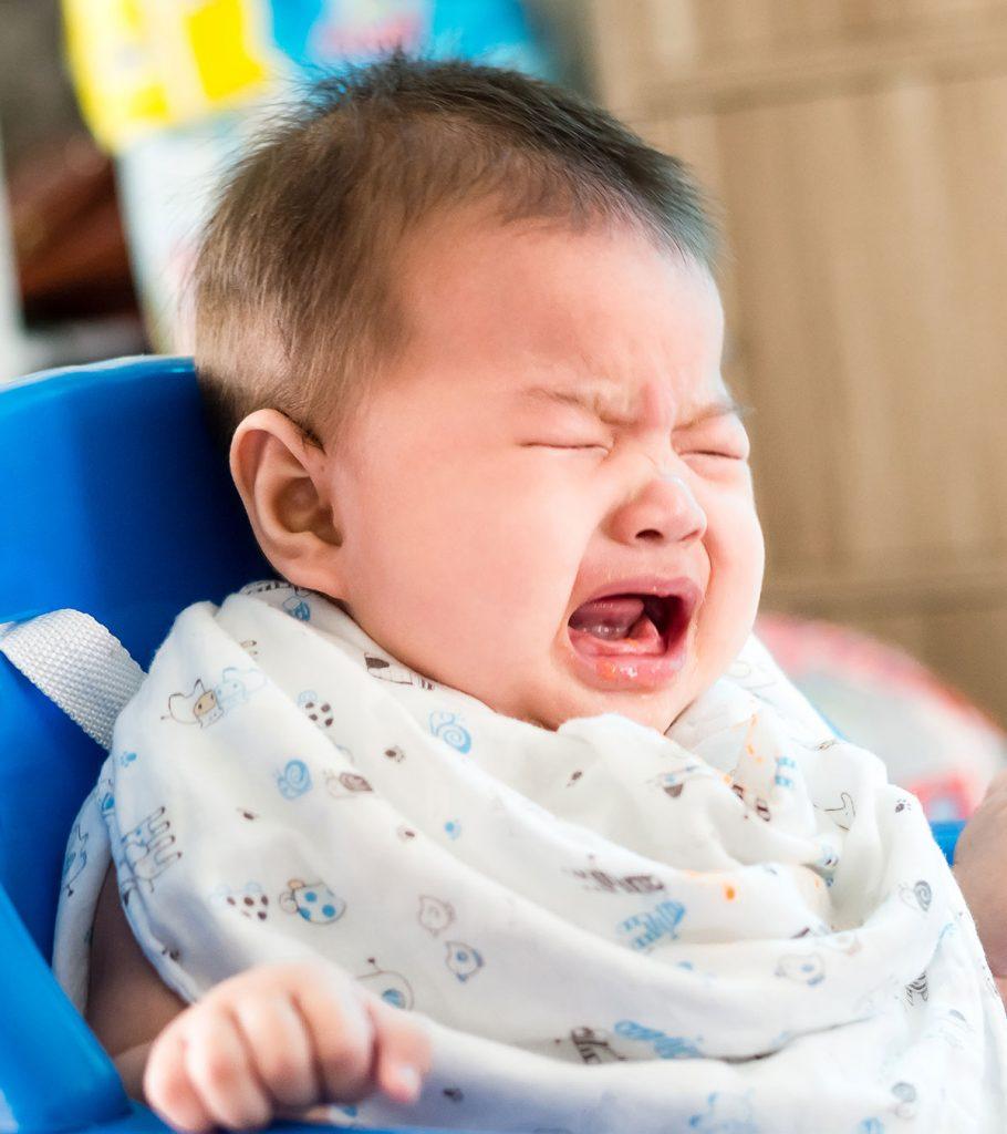 baby crying during feeding