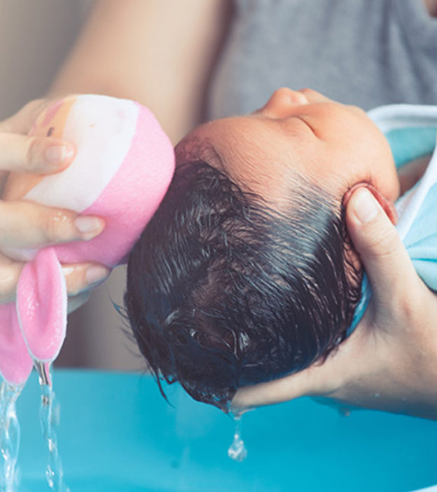 5 Ways You're Cleaning Your Baby Wrong