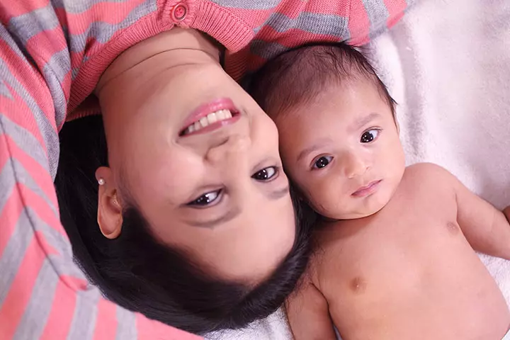  Ensure your baby latches on right