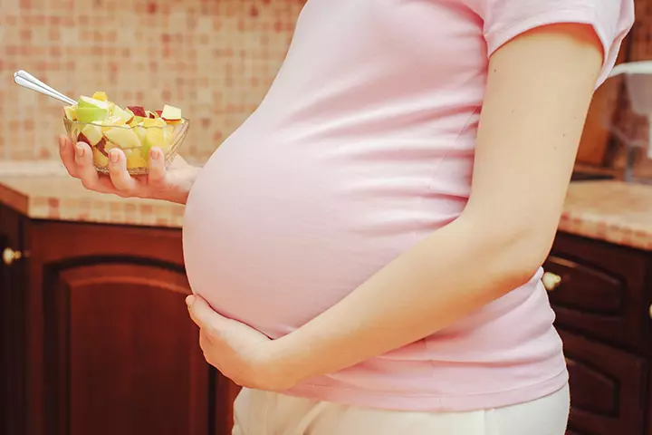 Women SHOULDN'T Be Eating