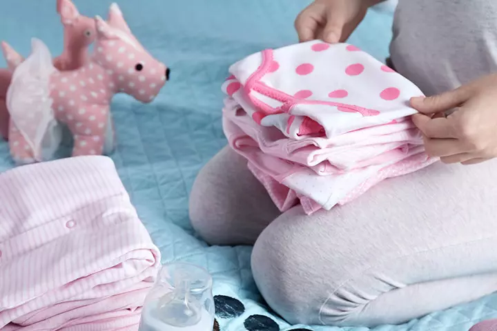  Clean Your Baby's Clothes