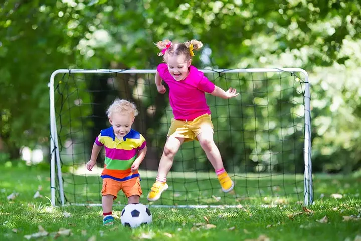 Football fun game for kids