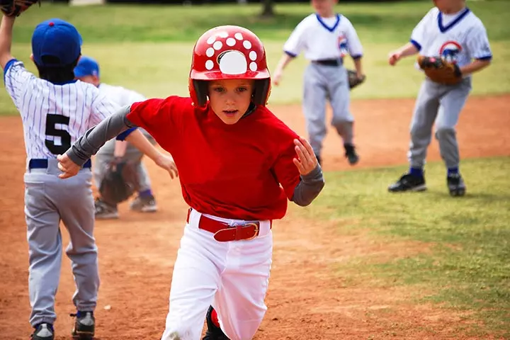 Kickball fun running game for kids