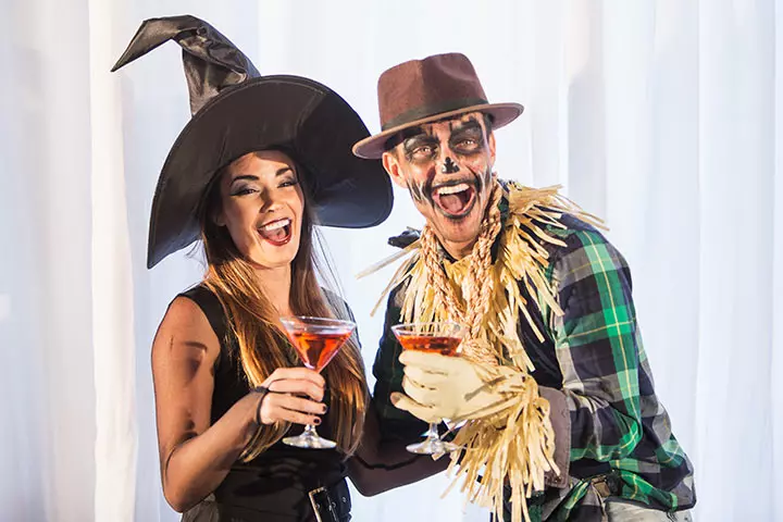 Witch and the scarecrow couple costume ideas