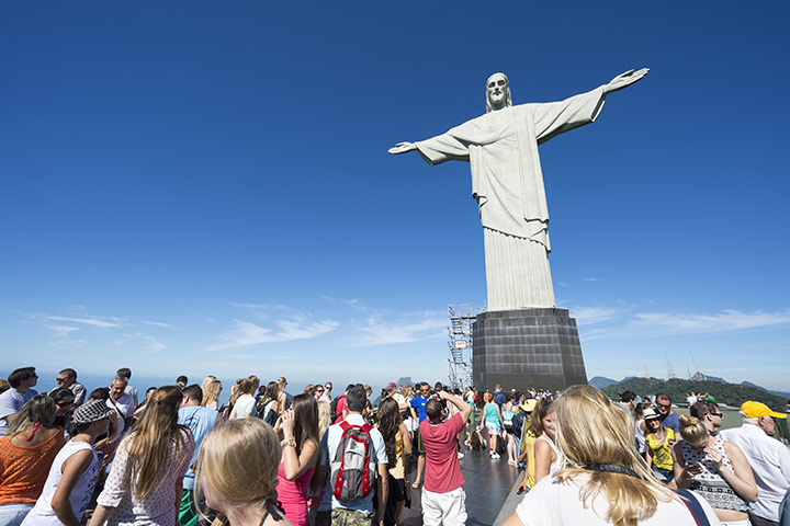 Statue head weighs 30 tonnes, facts about Christ the Redeemer