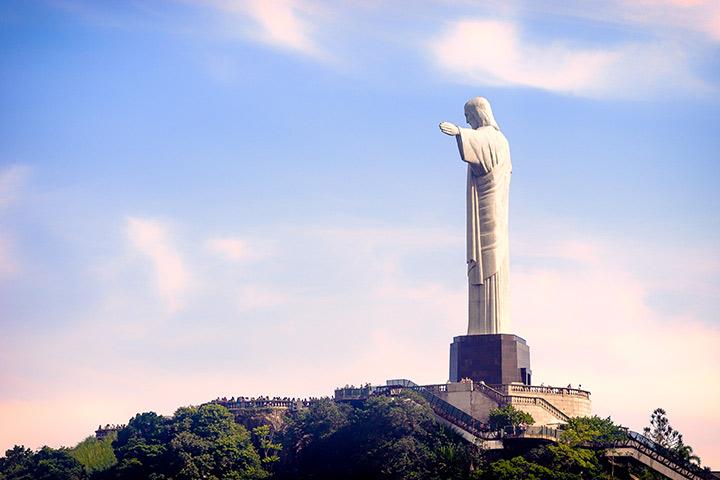 Remember that there's a huge t-pose statue of Jesus in Rio de Janeiro