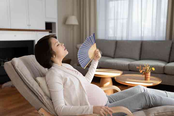 Changing hormones can cause sweating during pregnancy