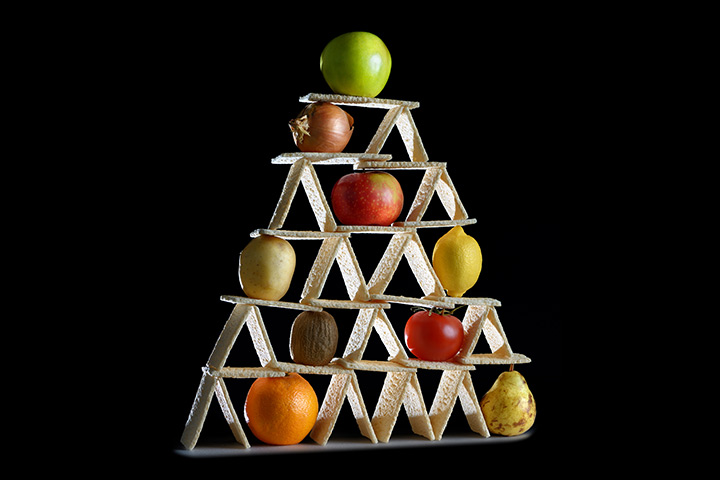Cracker Pyramid food game for kids