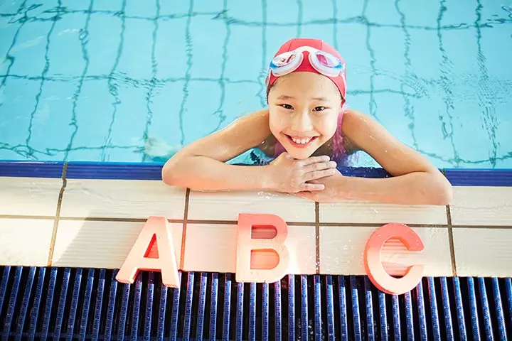 Water scrabble swimming games for kids