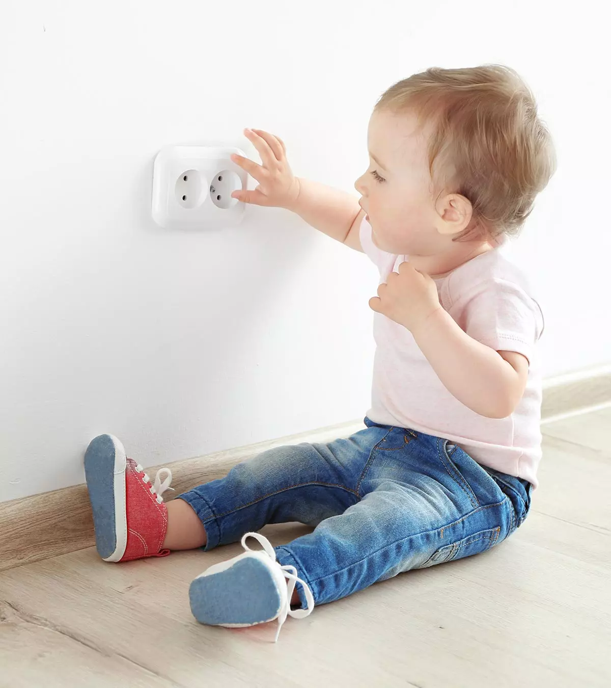 Best Outlet Covers To Babyproof Your Home In 2019