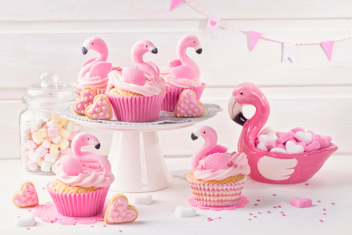 Flamingo themed sip-and-see party