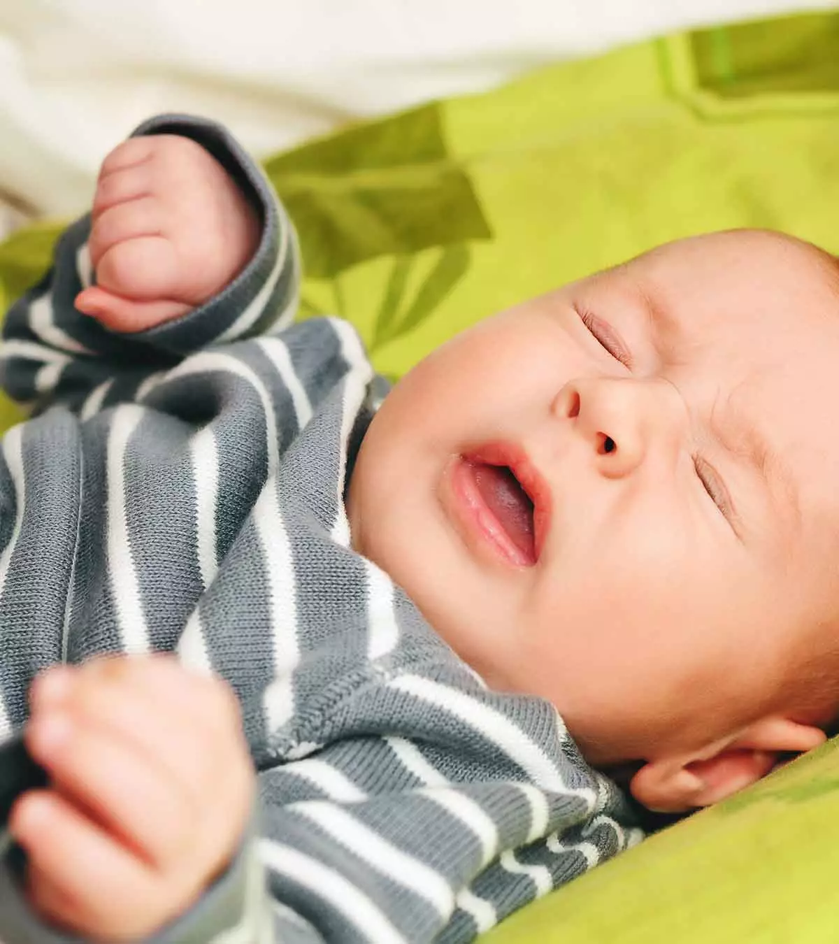 Why Do Newborn Babies Sneeze And How To Reduce The Discomfort