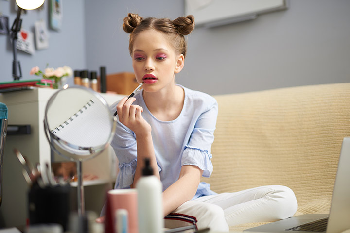 Can makeup be harmful, debate topic for kids