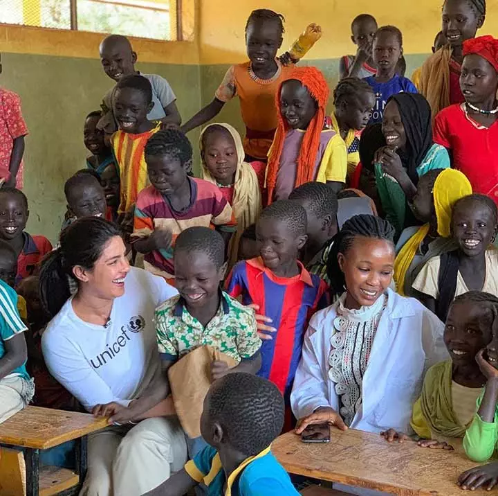 Priyanka Chopra Jonas – Alex Parrish