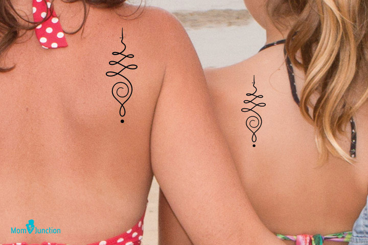 Matching lines, mother-daughter tattoo ideas