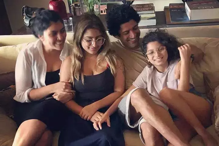 Farhan Akhtar – Adhuna Bhabani