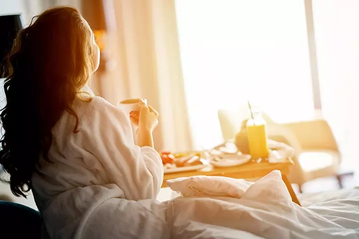 Breakfast in bed father's day activity for kids