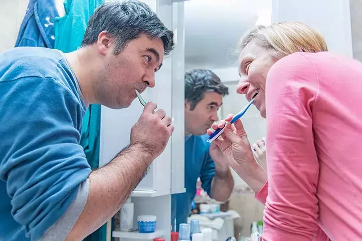 Some Toilet-Sharing Etiquettes For Couples