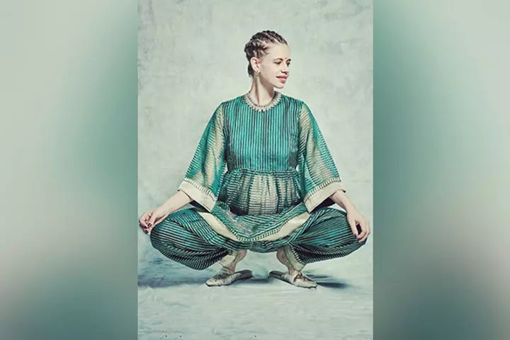 practices yoga regularly
