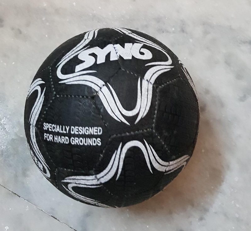 SYN6 Recycled Tyre Soccer Ball With Air Pump Reviews, Features, Price ...