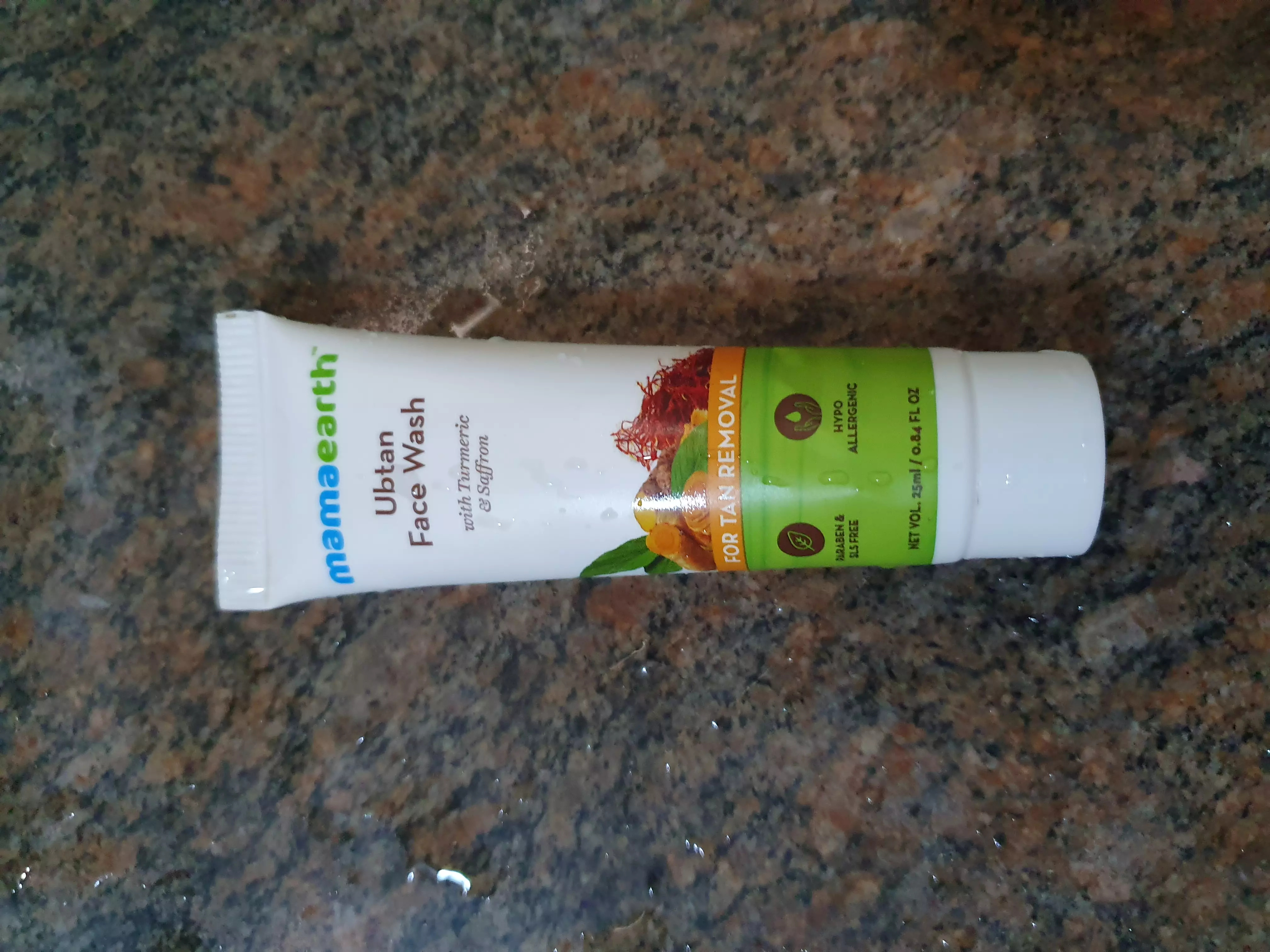 Mamaearth Ubtan Face Wash For Tan Removal Reviews, Ingredients, How To Use, Benefits