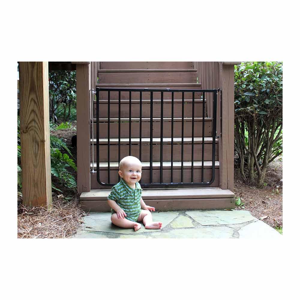 Cardinal Gates Outdoor Child Safety Gate Reviews, Features, Price Buy