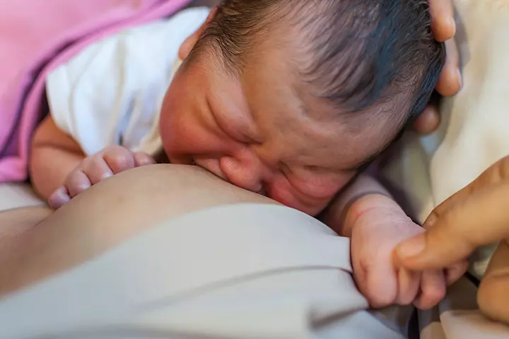 Evening Fussiness And Cluster Feeding