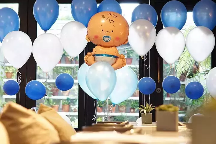 Give A Free Hand To The Decorations