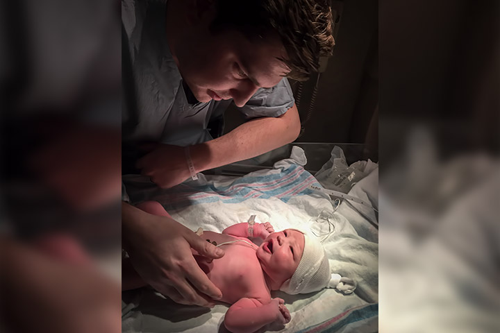 These sweet gestures continued to strengthen the bond between the father and the unborn baby girl