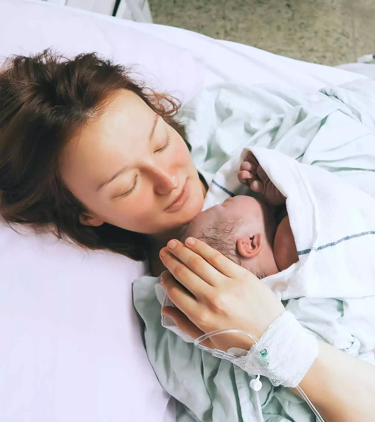 First-Time Mum Gives Birth To 10lb 10oz Baby Despite Going Into Labor Two Weeks Early