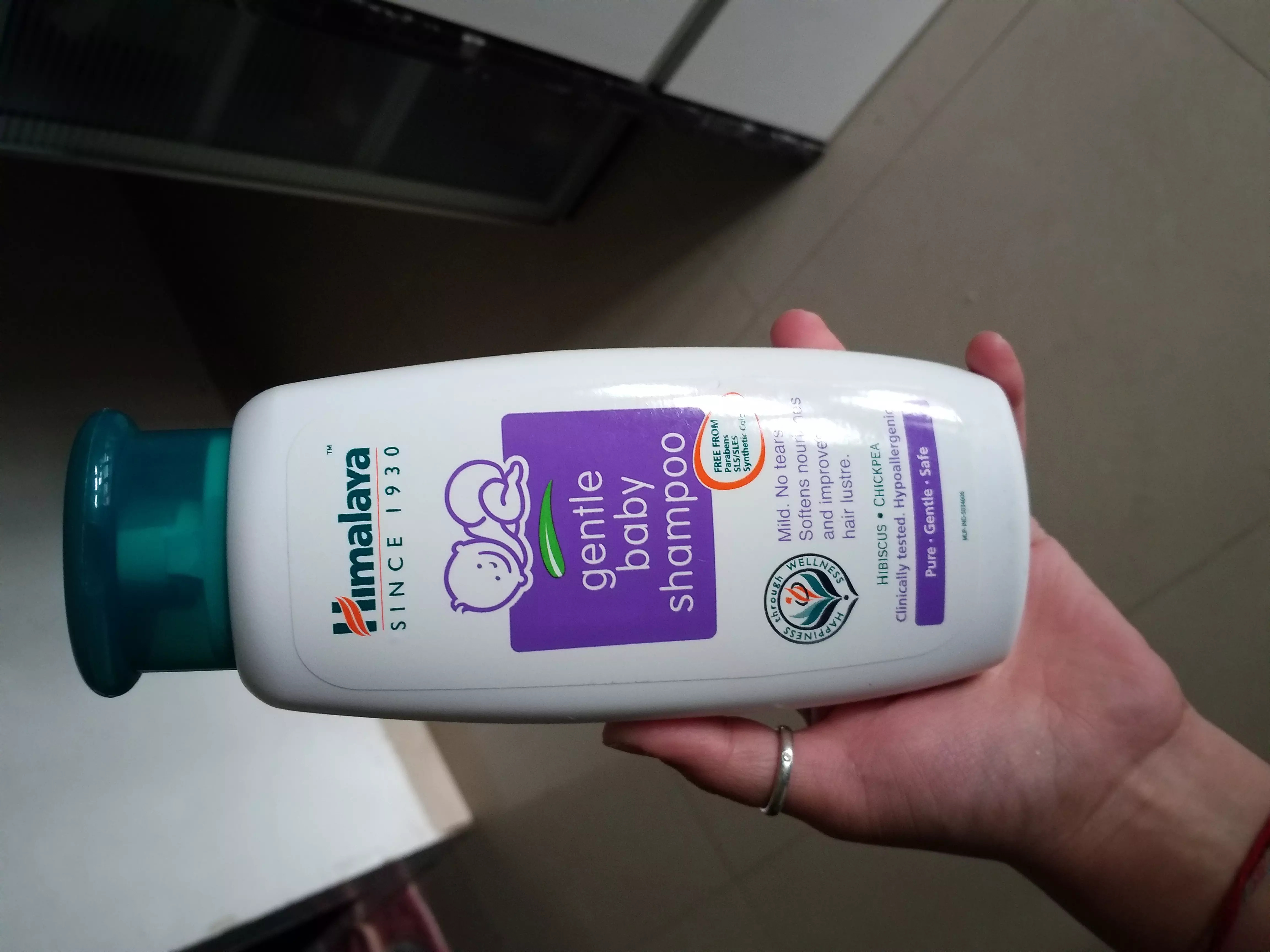 Himalaya Baby Shampoo Reviews, Uses, Ingredients, Side Effects