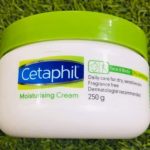 Cetaphil Moisturising Cream-Moisturizes Skin for longer time-By vaishali_1112