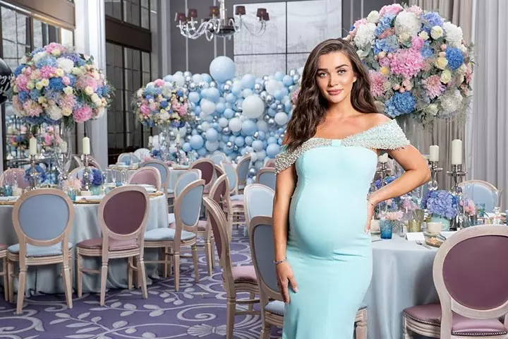 Bollywood Celebs And Their Adorable Baby Shower Pictures