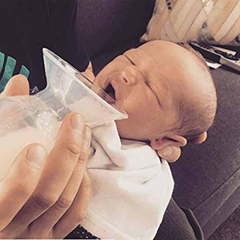 Haakaa Silicone Breastfeeding Manual Breast Pump Reviews, Features