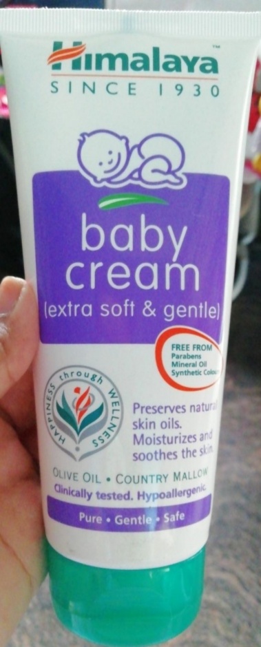 himalaya moisturizer baby cream