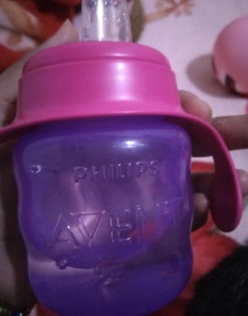 avent water sipper