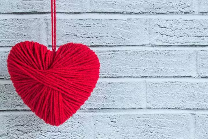 Heart Made From Yarn1